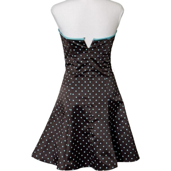 Jessica McClintock Gunne Sax Vintage Polka Dot Strapless Fit and Flare Dress (5) - Picture 5 of 16